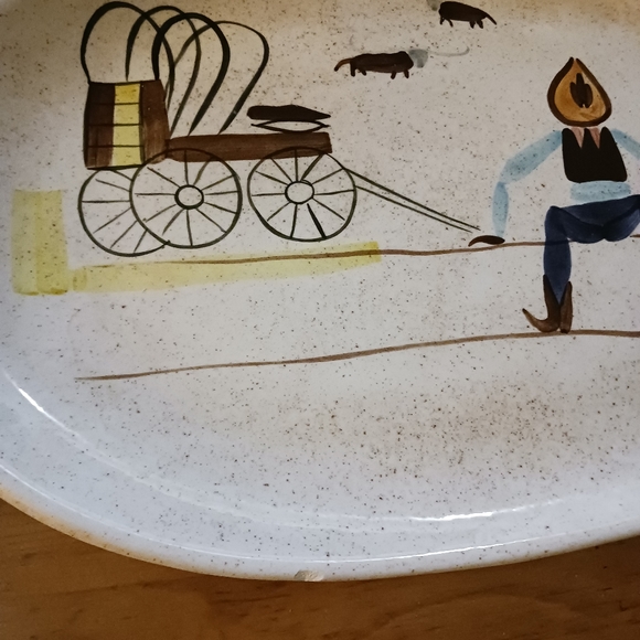 Red Wing Pottery dish set 1978 titled CHUCK WAGON - Picture 2 of 4